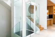 Zijn glazen liften veilig voor gebruik in woningen?