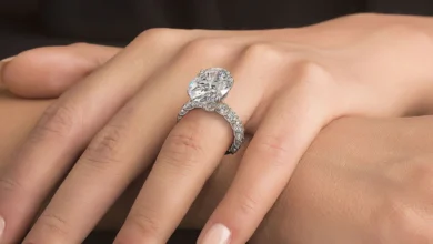 How to Choose the Right Wedding Band for an Oval Diamond Ring 8 2 carat oval cut diamond ring