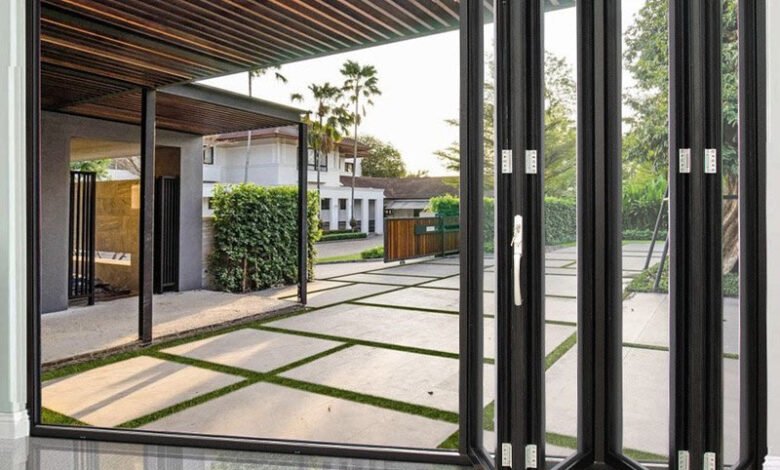 Aluminum Glass Folding Doors: Benefits & Designs in 2026 1 aluminium glass folding doors
